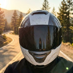 Motoros arckép 5